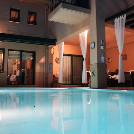 4-Seasons Pool Villa Near Meteora Tríkala Buitenkant foto