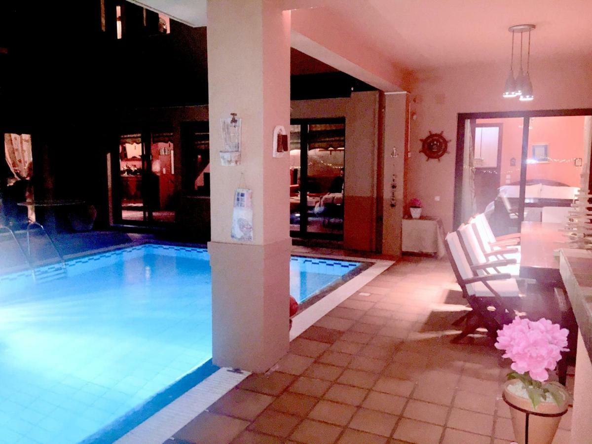 4-Seasons Pool Villa Near Meteora Tríkala Buitenkant foto