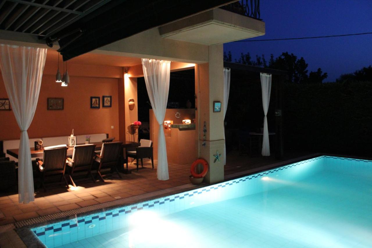 4-Seasons Pool Villa Near Meteora Tríkala Buitenkant foto